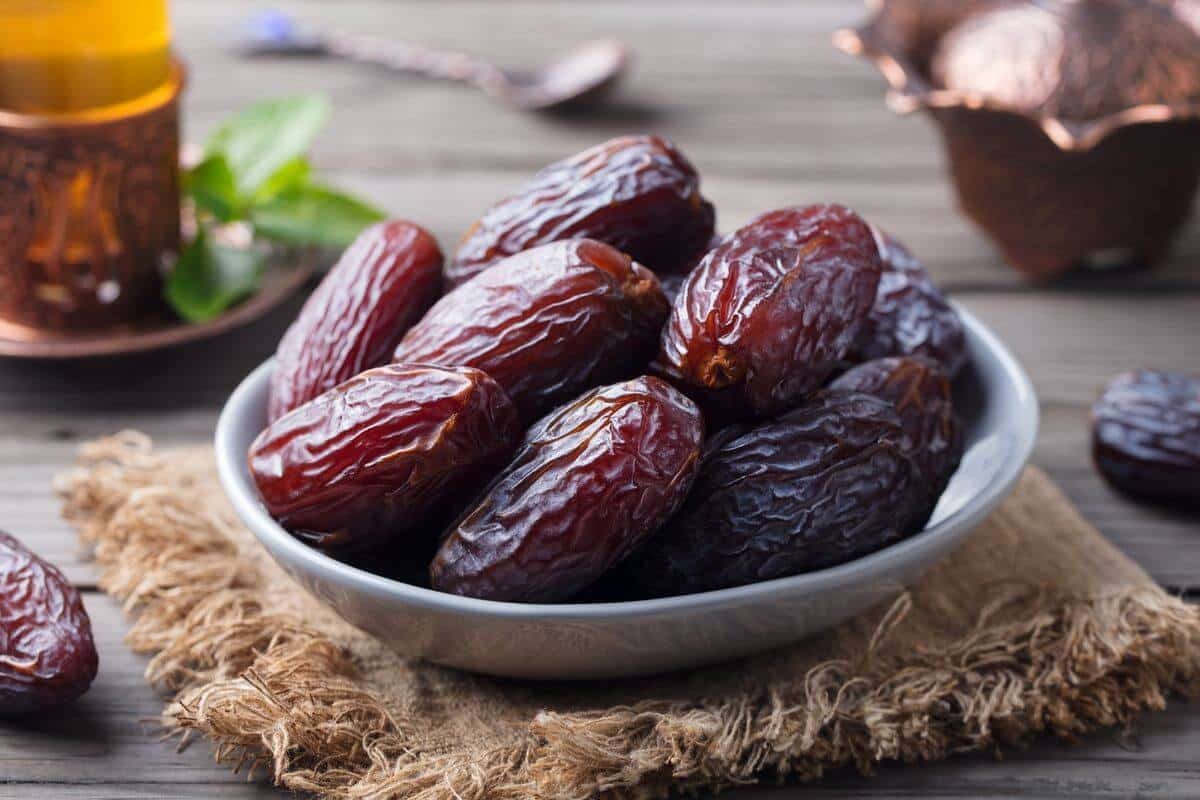  Buy and Current Sale Price of Bam Mazafati Dates 