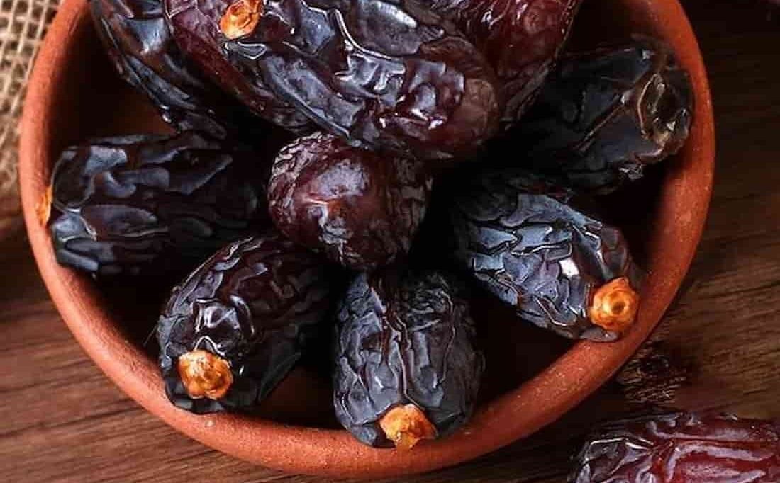  Large pitted dates 2023 Price List 