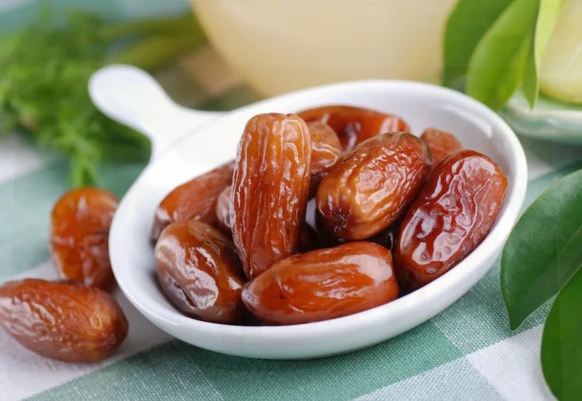  Buy the latest types of 100g wet dates nutrition at a reasonable price 