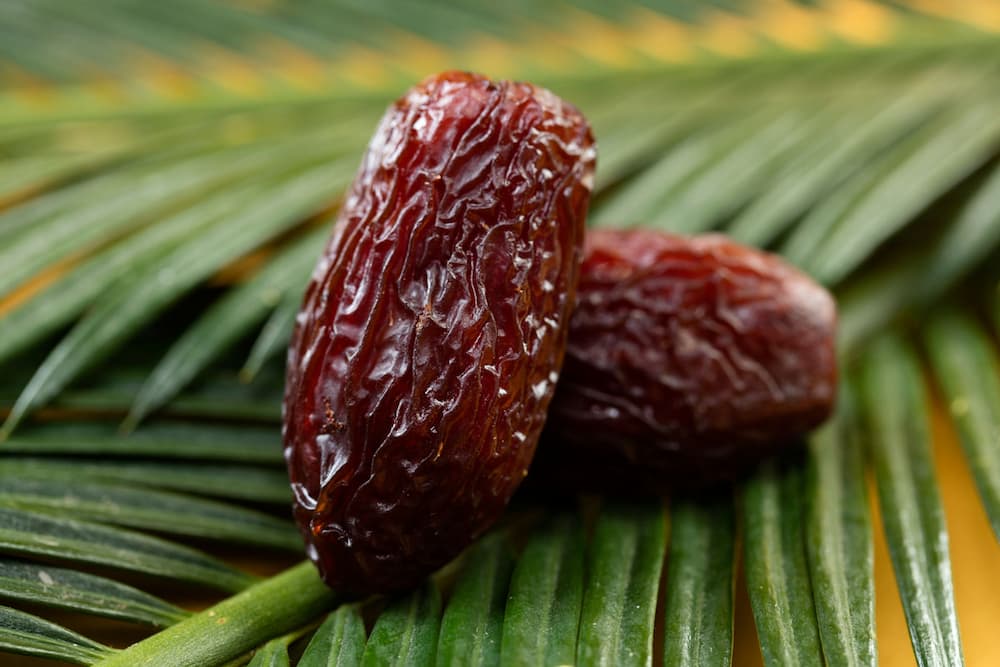  Introduction of Stuffed Medjool Dates + Best buy price 