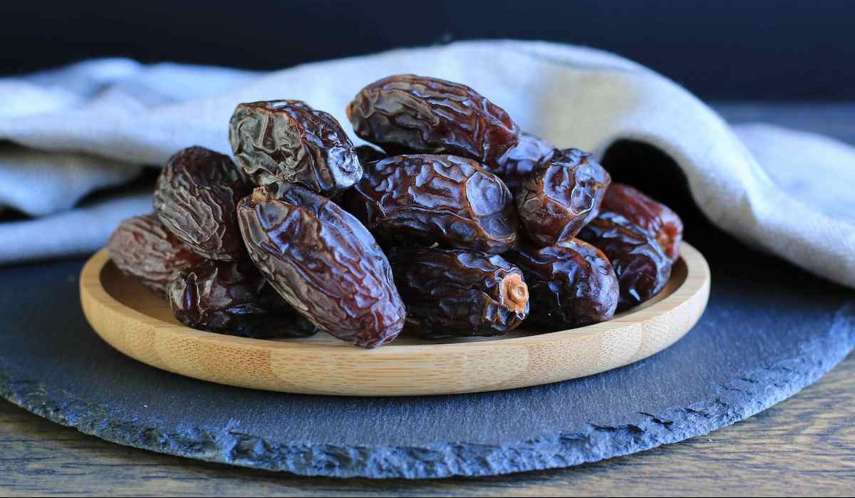  The Price of 1KG Kalmi Dates + Cheap Purchase 