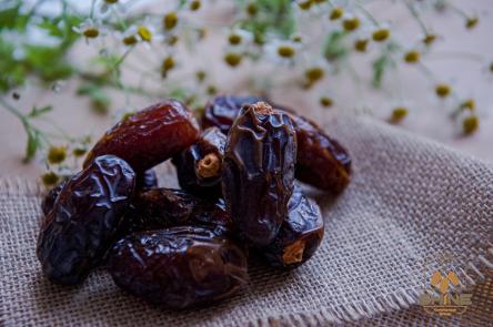 best organic medjool dates | Buy at a cheap price