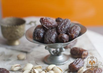 The price and purchase types of asian red dates